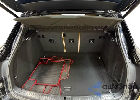 2017 Porsche Macan z USA, uszkodzony, nr VIN WP1AA2A53HLB03XXX